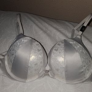 Victoria's Secret Pushup Bra